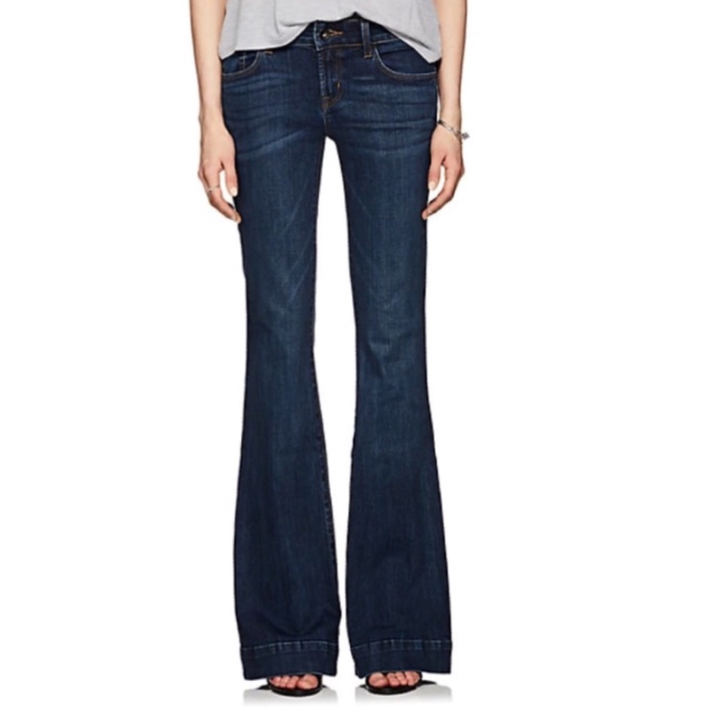 🍍J brand Bell Bottom Jeans - Picture 2 of 8